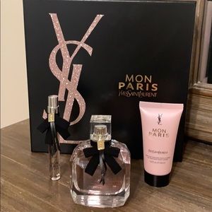Mon Paris set